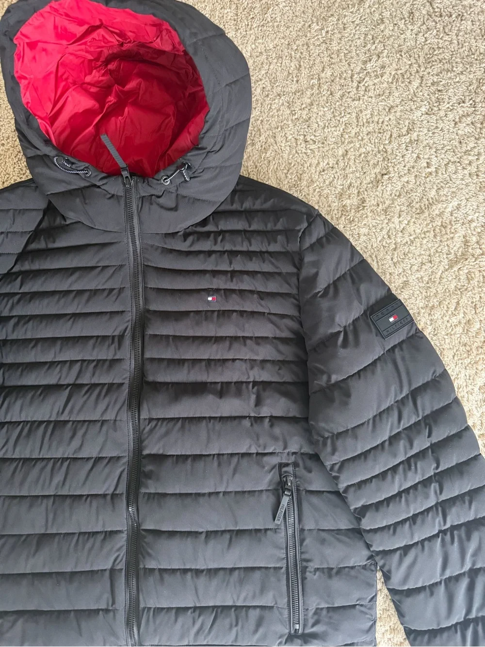 Tommy Hilfiger THFLEX Men’s Hooded Puffer Jacket Full Zip XL Black/Red NWOT
